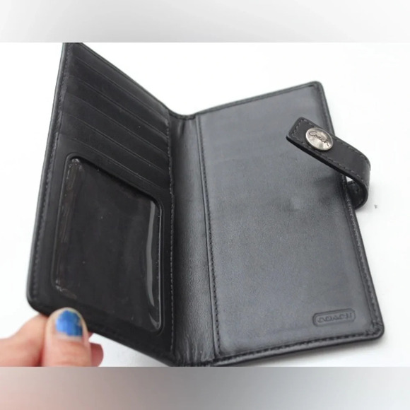 Coach bi fold wallet - Picture 7 of 11